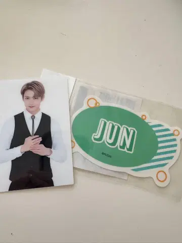 SEVENTEEN JUN 포토카드 스티커 캔뱃지 세트