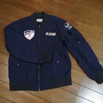 AVIRIX 네이비 점퍼 Red Bull Air Race