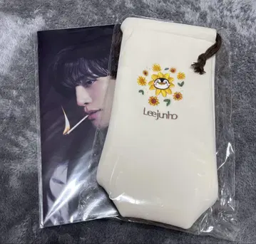 LeeJunho 응원봉 케이스