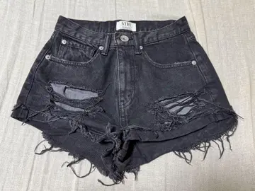 GYDA 블랙 데미지 숏팬츠 S