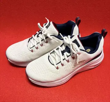 새상품 스케쳐스 25cm