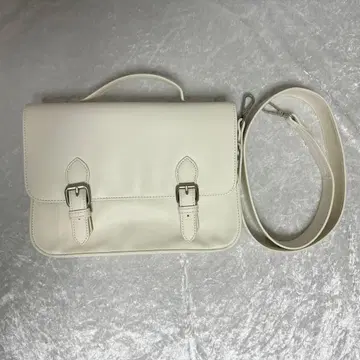 MERLOT 인조 가죽 새첼 BAG