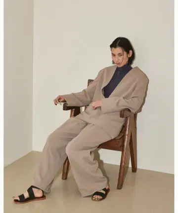TODAYFUL 자켓과 Doubletuck Twill Trousers