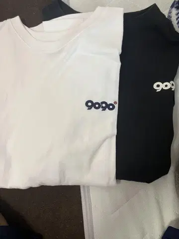 9090