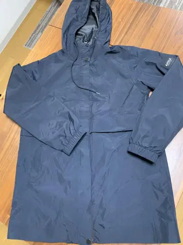 AIGLE 라 마요르 숏 후드티
