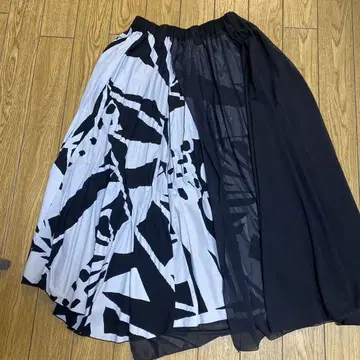 모에 MOYURU 스커트