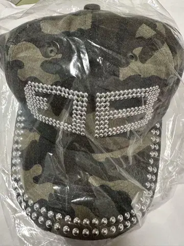 BEEDEN STUDS DAMAGE CAP 카모플라쥬