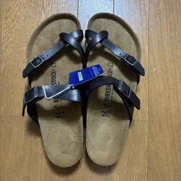 BIRKENSTOCK 블랙 샌들 42