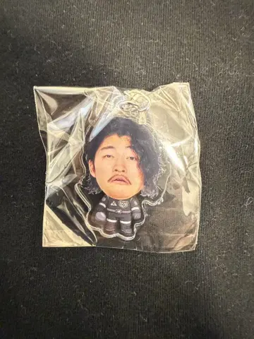 OZAWA 회장 한정판 가챠 [ 아크릴 키링 ]