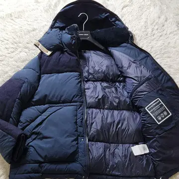 23AW XXL 상당 엠포리오 아르마니 다운 자켓 3way 뒷면 로고