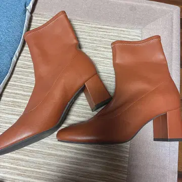 니코앤드 숏부츠 브라운