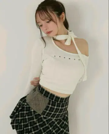 andmary Nana ribbon oneshoulder tops