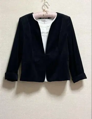 택 포함 앨리스버리 노카라 자켓 블랙
