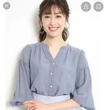 펄 버튼 에어리 블라우스