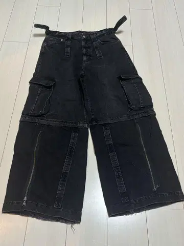 Zara 데님 카고 블랙