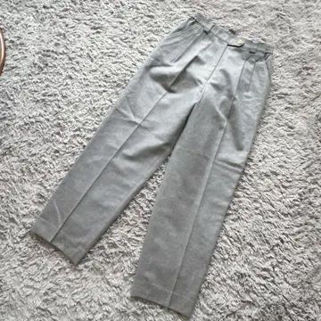 새상품급 먼싱웨어 슬랙스 팬츠 모 100% 그레이 가을/겨울 L