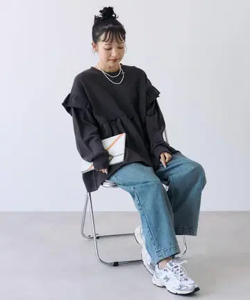 FREAK'S STORE 리메이크풍 절개 프릴 맨투맨