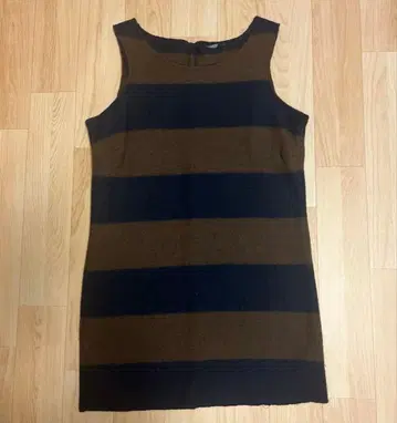 marimekko 슬리브리스 니트 원피스