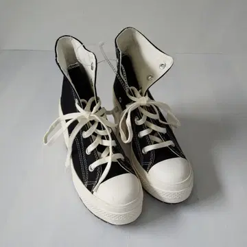 KK101101 + 컨버스 / 스니커즈