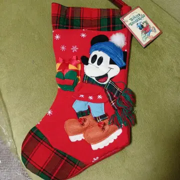 디즈니 스토어의 미키마우스 크리스마스 양말