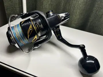 19 STELLA SW8000HG 스피닝 릴