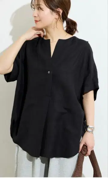 JOURNAL STANDARD 레이온 린넨 노카라 블라우스