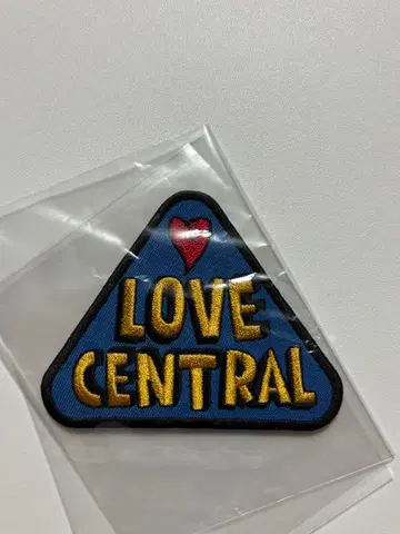 DREAMS COME TRUE 와펜 LOVE CENTRAL 가챠