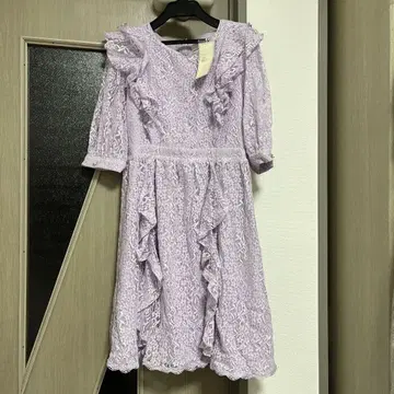 꽃무늬 플레어 레이스 원피스