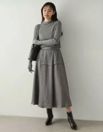 [미인백화 게재] OPAQUE.CLIP 레오파드 자카드 플레어 스커트