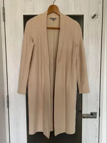 COS 핑크 롱 가운 코트