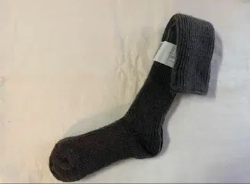 미사용 새상품 프렌치불 스모크 모헤어 울 브라운 그레이 삭스