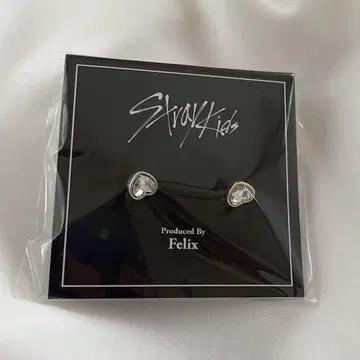 StrayKids 필릭스 귀걸이