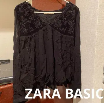 ZARA BASIC/ 아름다운 자수 블랙 블라우스