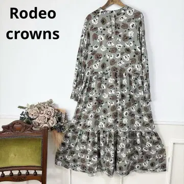 루즈한 사이즈 rodeocrowns 플라워 원피스