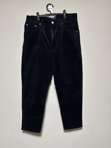 BEAMS 코듀로이 블랙 팬츠
