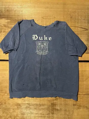 Duke 네이비 트레이닝복 데미지 있음