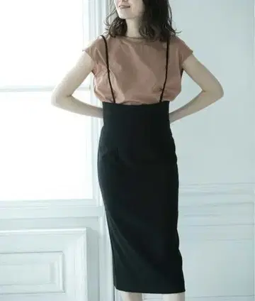Noble 노블 숄더 스트랩 살로펫 스커트