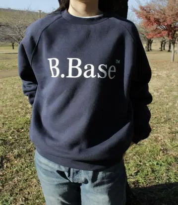 B.Base 네이비 맨투맨 M 사이즈 속기모