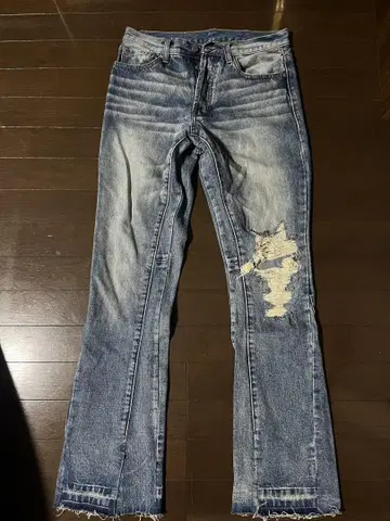 mnml 데미지 가공 플레어 데님 팬츠 28인치
