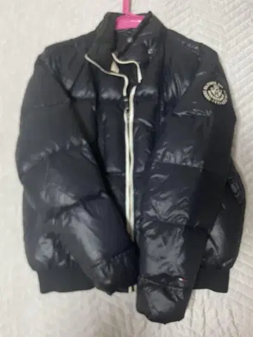 타미힐피거 블랙 다운 자켓