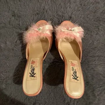 Katie 핑크 퍼 샌들 뮬