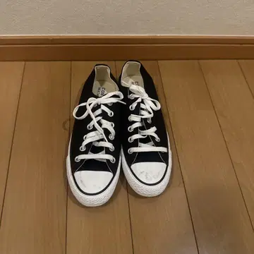CONVERSE 블랙 로우컷 스니커즈