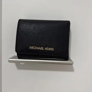 MICHAEL KORS 접이식 지갑