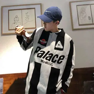 [빈티지 재현] PALACE x MiniRisc 스트라이프 스웨터