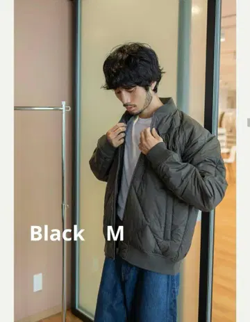 리사이클 하이브리드 다운 블랙 M 화이트 마운티니어링