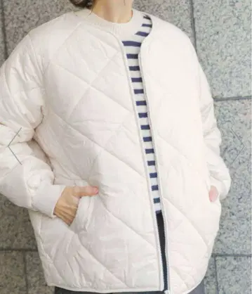 새상품 아이템즈 어반 리서치 충전솜 퀼트 노카라 자켓 라이트 베이지