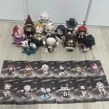 SKULLPANDA IMAGE OF REALITY POPMART