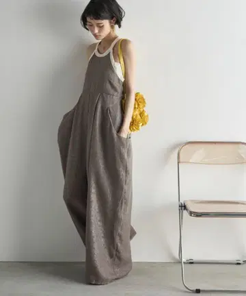 [ 새상품 ] THE YOn 린넨 라이크 바이컬러 파이핑 아메리오 올인원