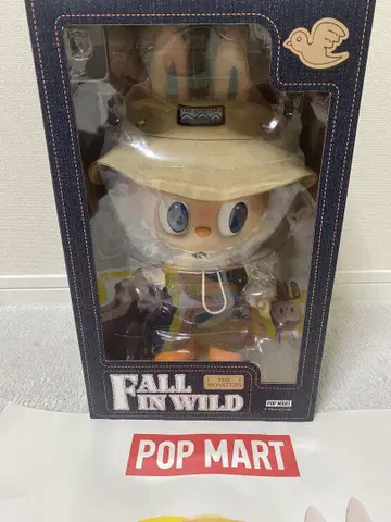 POP MART FALL IN WILD 피규어