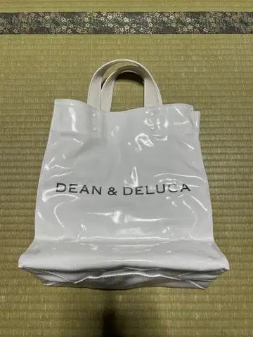 DEAN & DELUCA 화이트 토트백